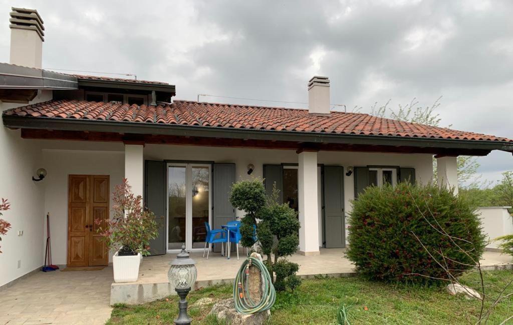 Casa Vacanze Al Capriano Appartamento Lampone Cantello Bagian luar foto