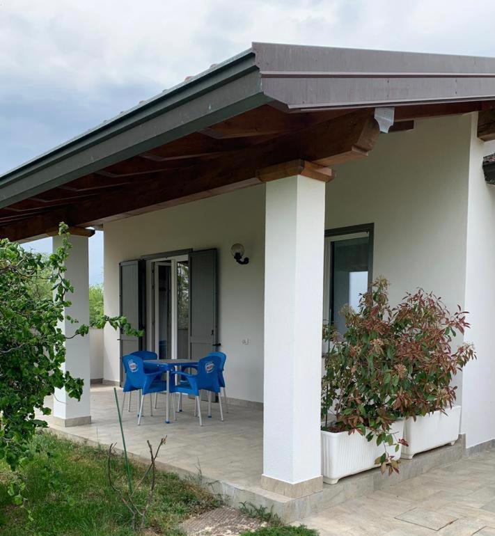 Casa Vacanze Al Capriano Appartamento Lampone Cantello Bagian luar foto