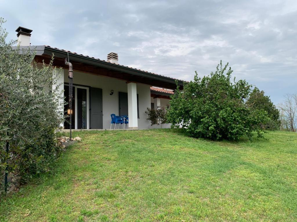 Casa Vacanze Al Capriano Appartamento Lampone Cantello Bagian luar foto