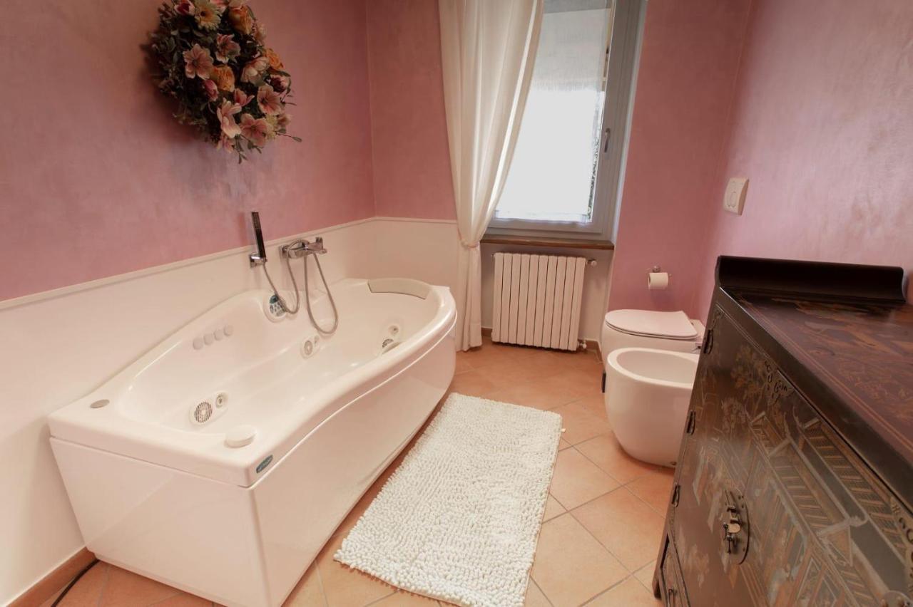 Casa Vacanze Al Capriano Appartamento Lampone Cantello Bagian luar foto