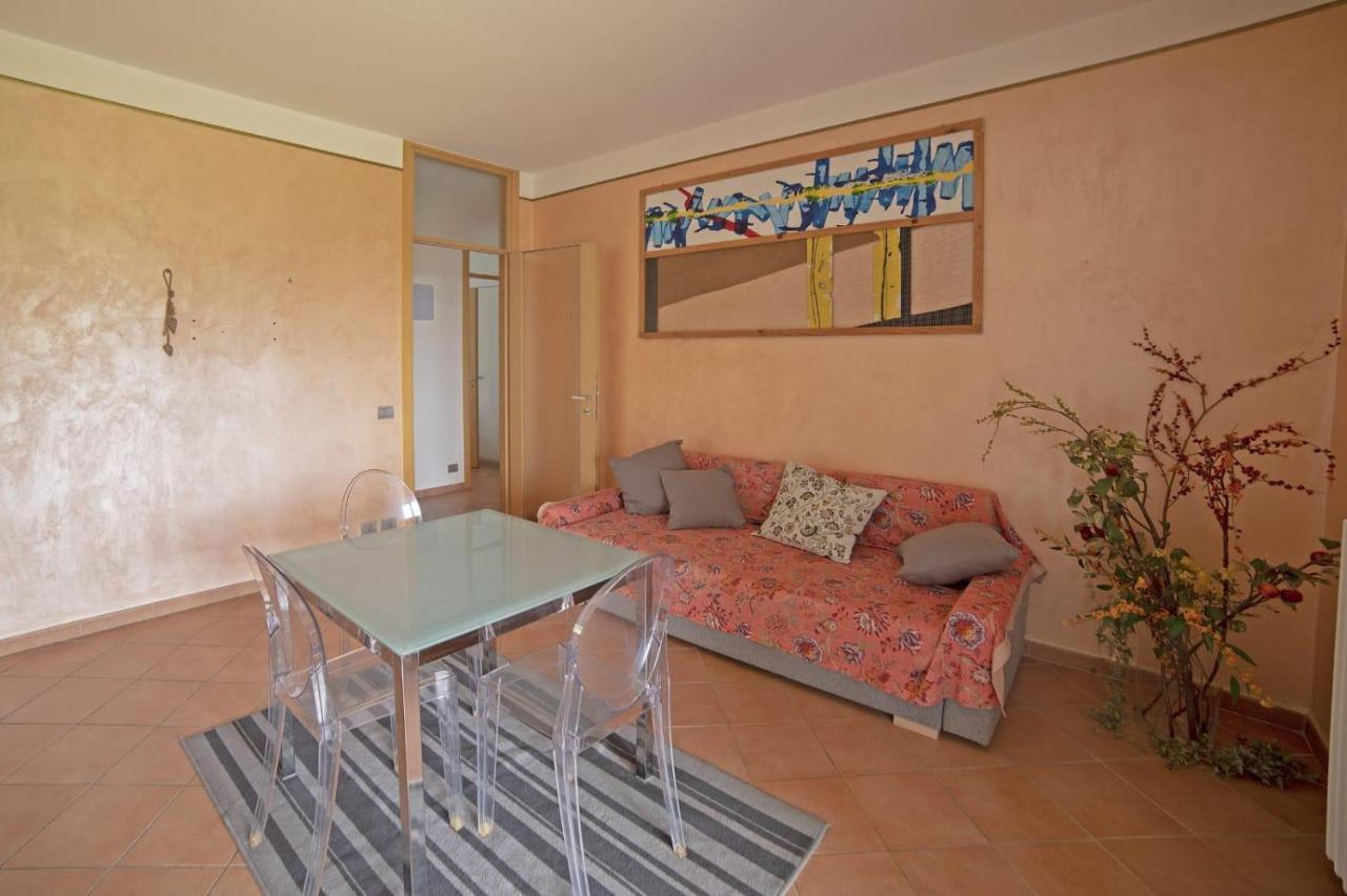 Casa Vacanze Al Capriano Appartamento Lampone Cantello Bagian luar foto